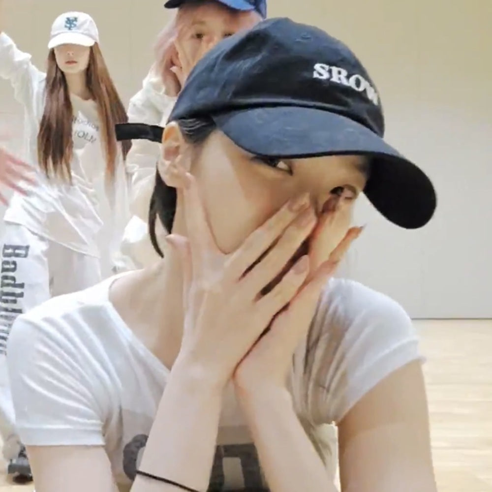 fromis_9 ジウォン LE SSERAFIM チェウォン 着用 キャップ 帽子 SROW