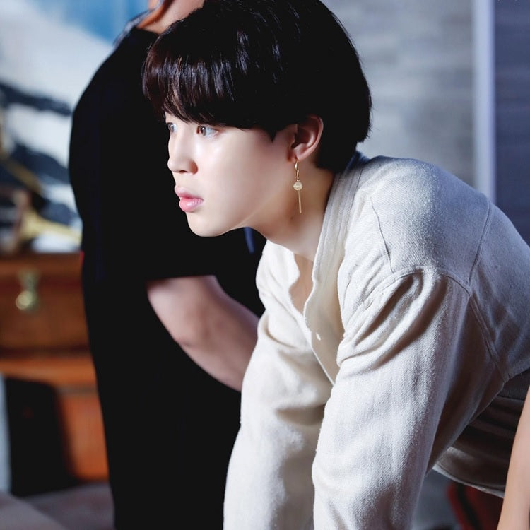 ジミン ピアス ママカサル